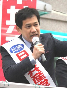 宮本徹候補＝11日、東京都杉並区