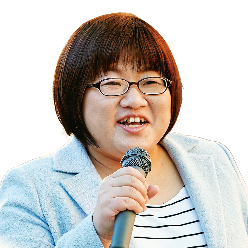 浦野さとみ
