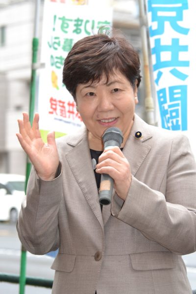 「都議選駆ける」原点は福祉 人に寄り添う/江東区(定数4)あぜ上三和子さん(65)現